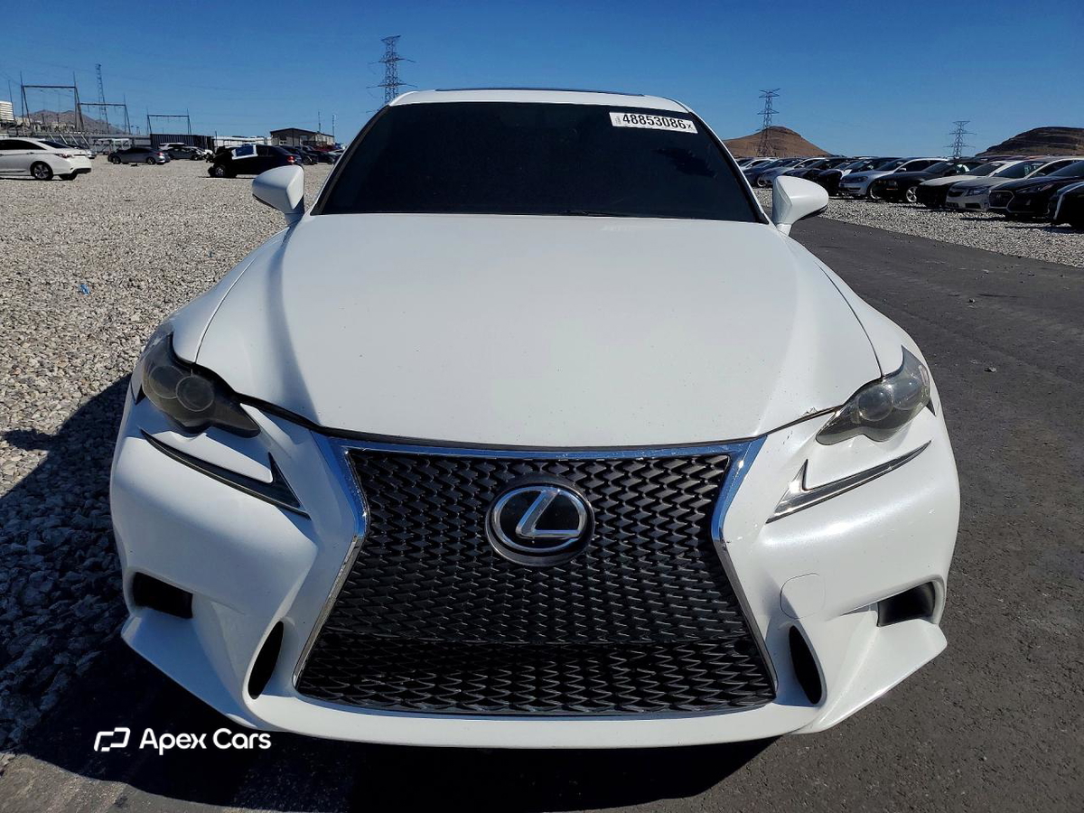 Lexus IS 2016