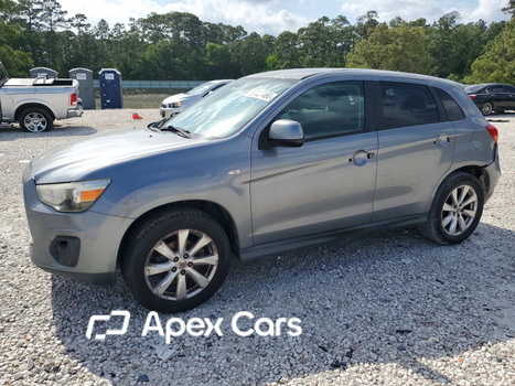 Mitsubishi Outlander 2015 - Image 1 of 14