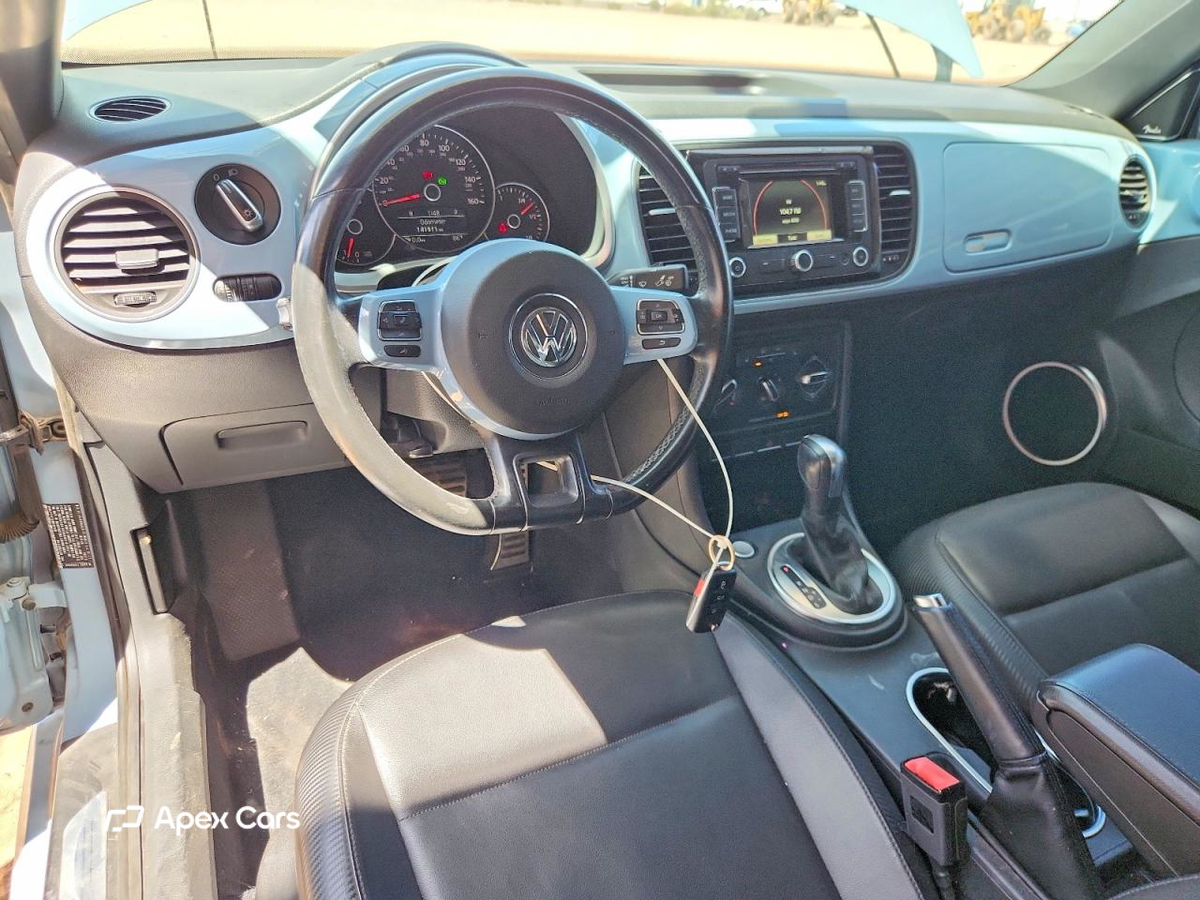 Volkswagen Beetle 2012