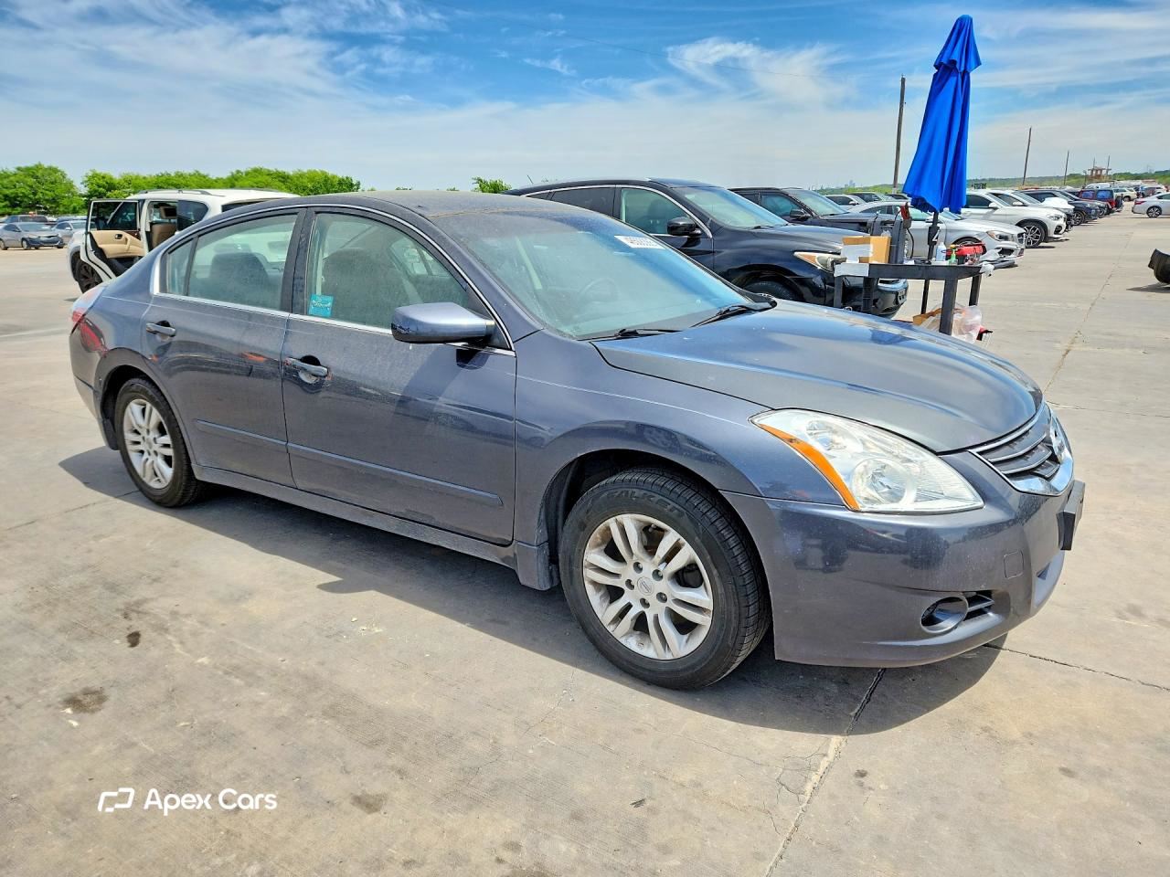 Nissan Altima 2012