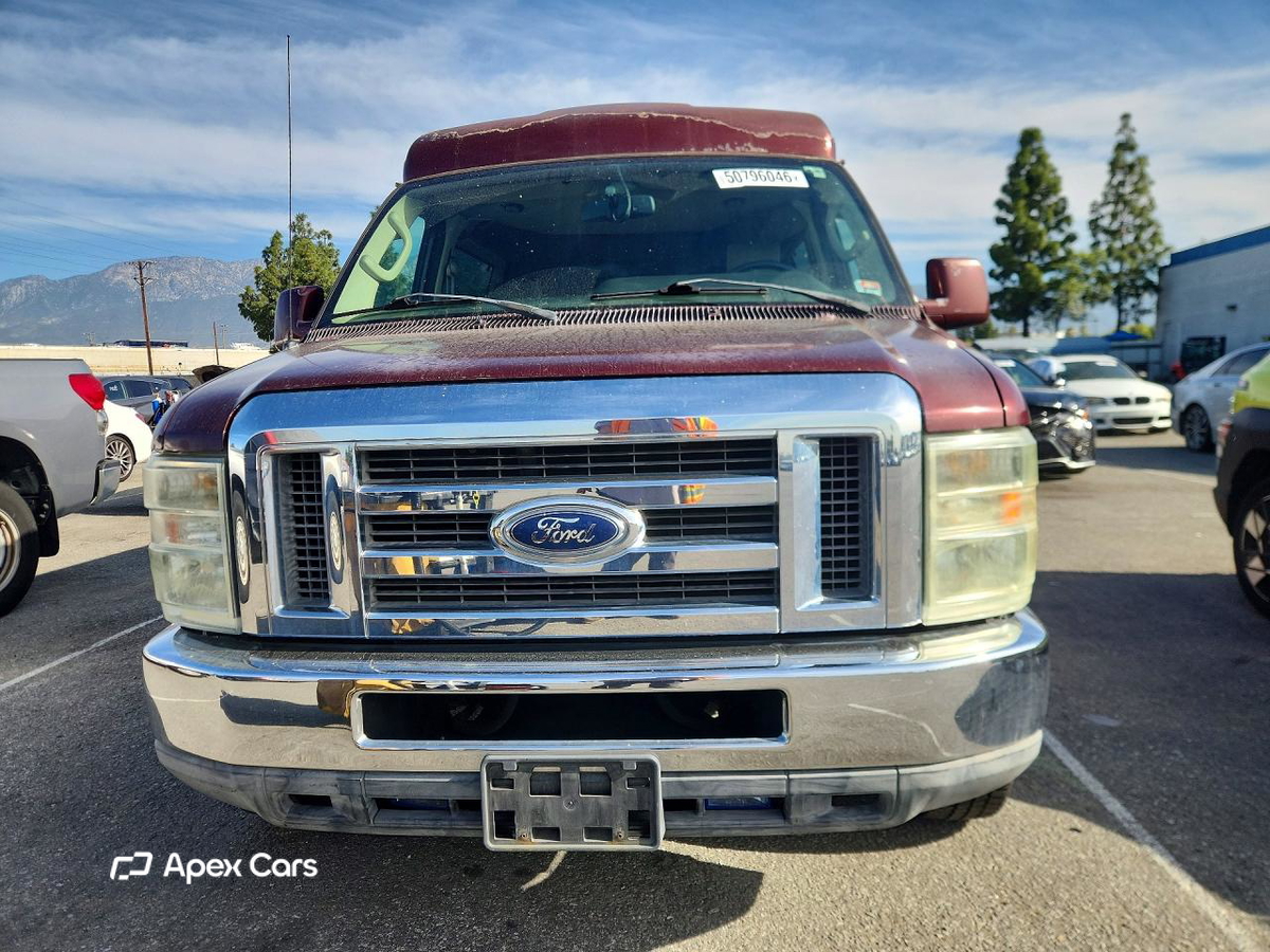 Ford Econoline 2011