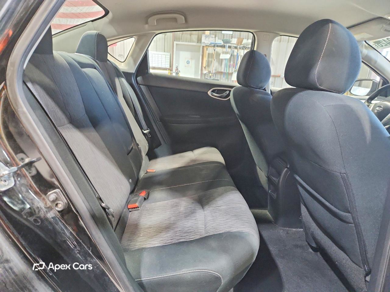 Nissan Sentra 2015