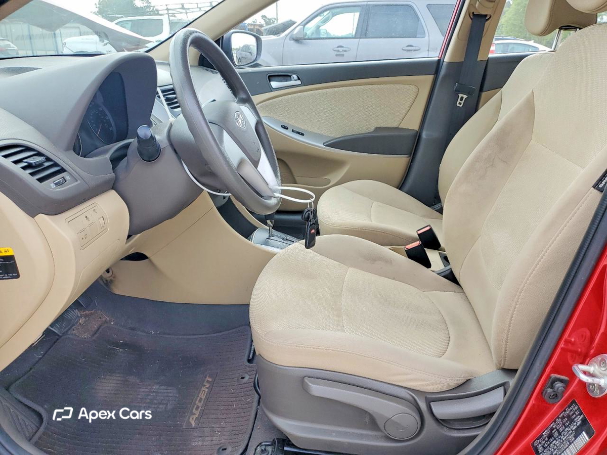 Hyundai Accent 2014
