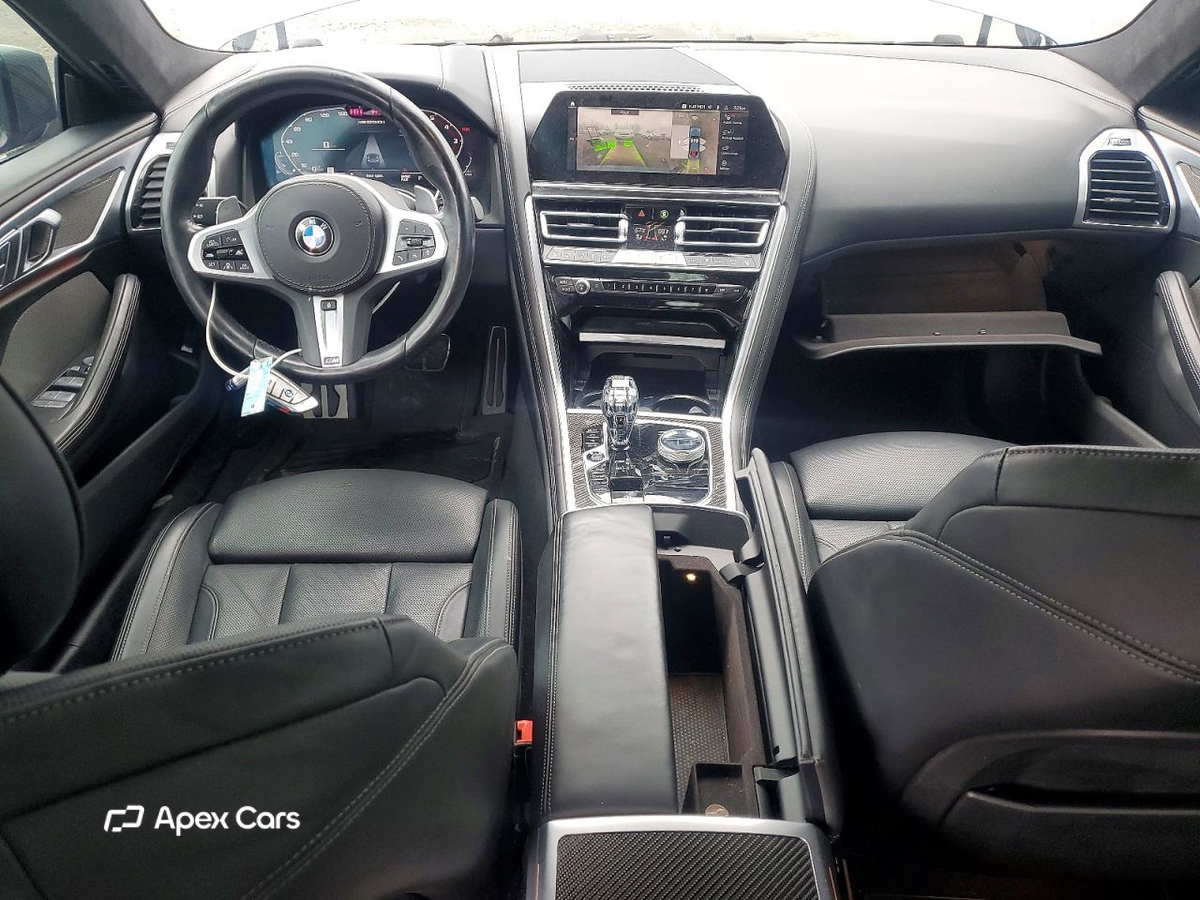 BMW M8 2022