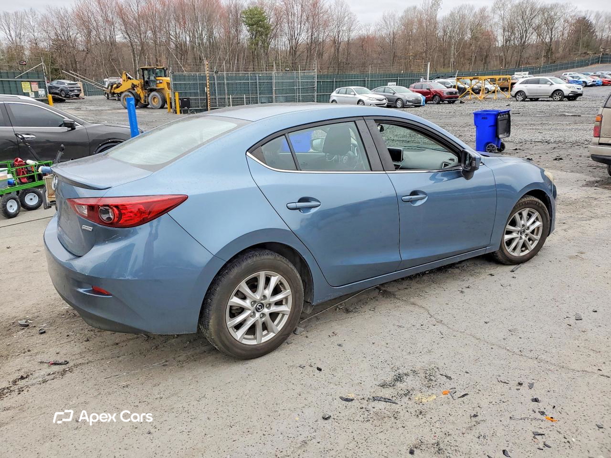 Mazda 3 2016