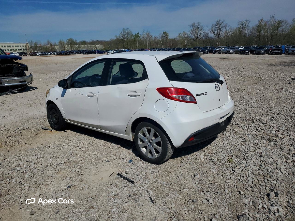 Mazda 2 2013