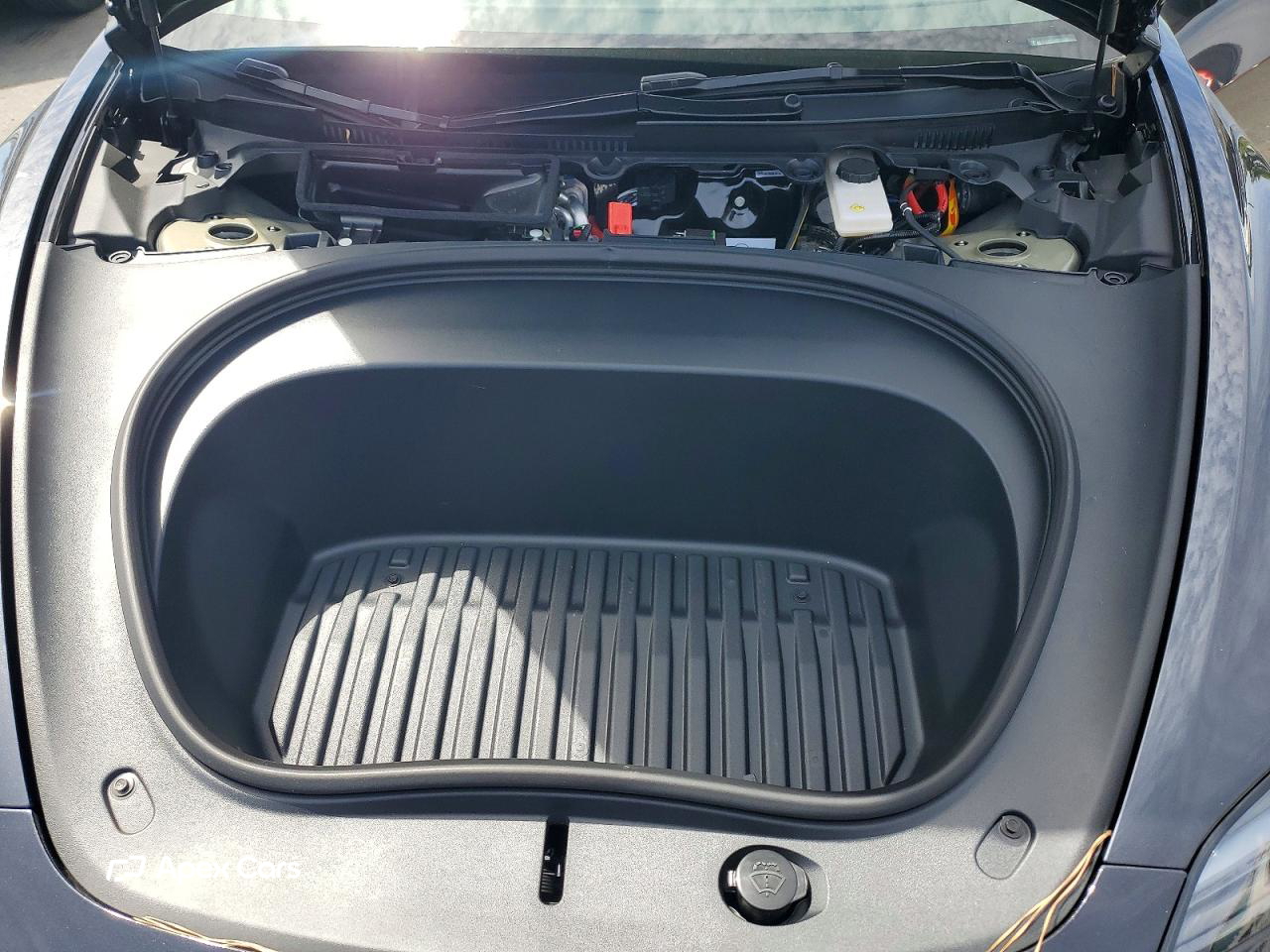 Tesla Model 3 2025