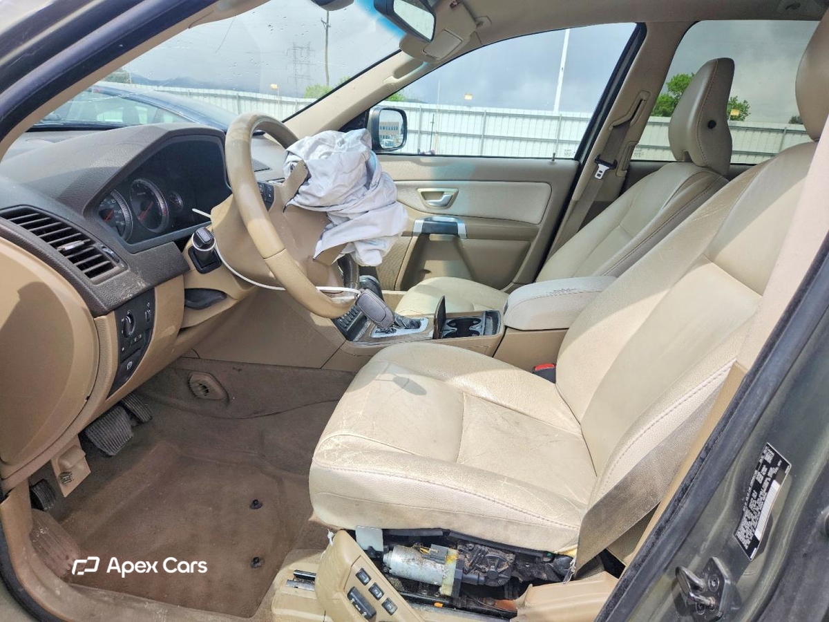 Volvo XC90 2011