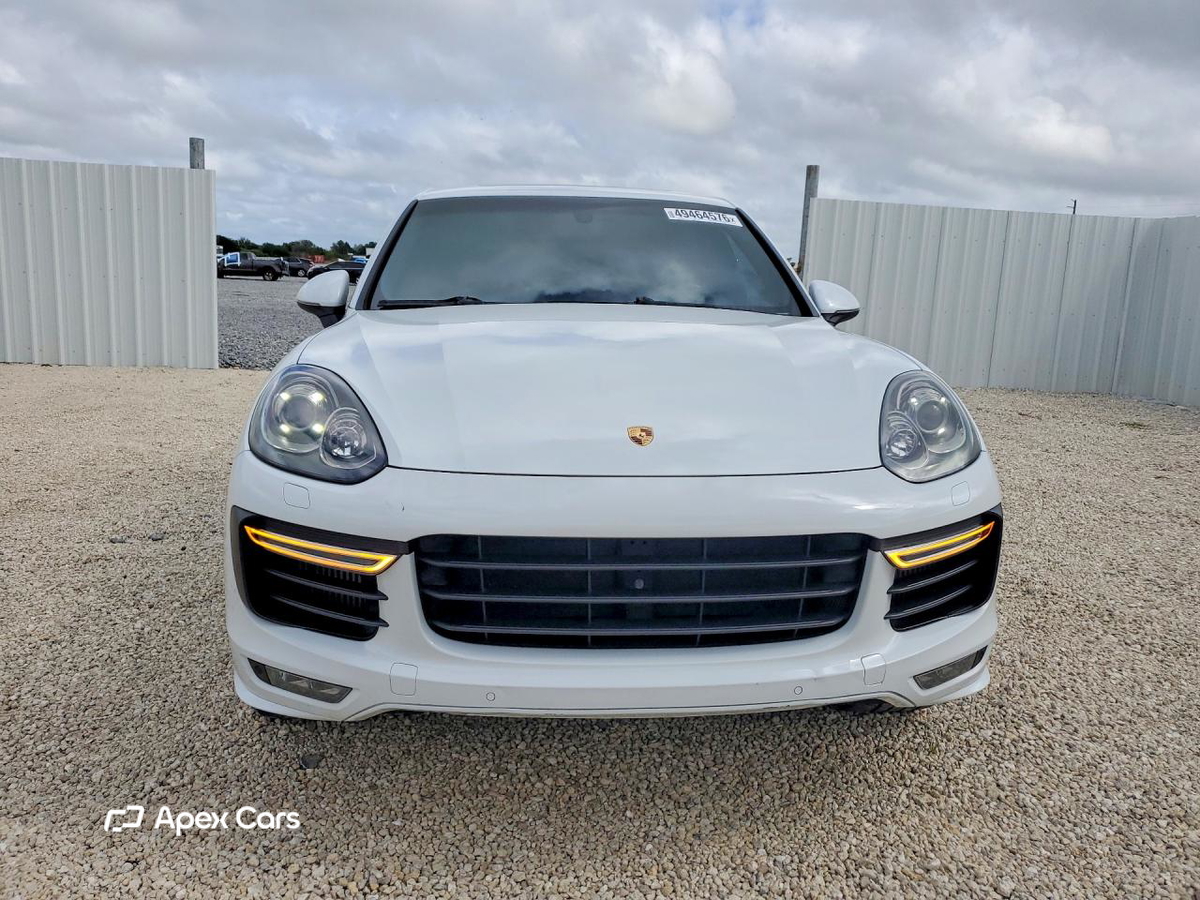 Porsche Cayenne 2016