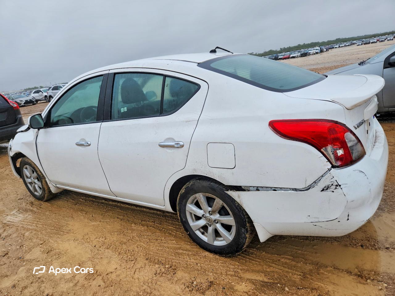 Nissan Versa 2012