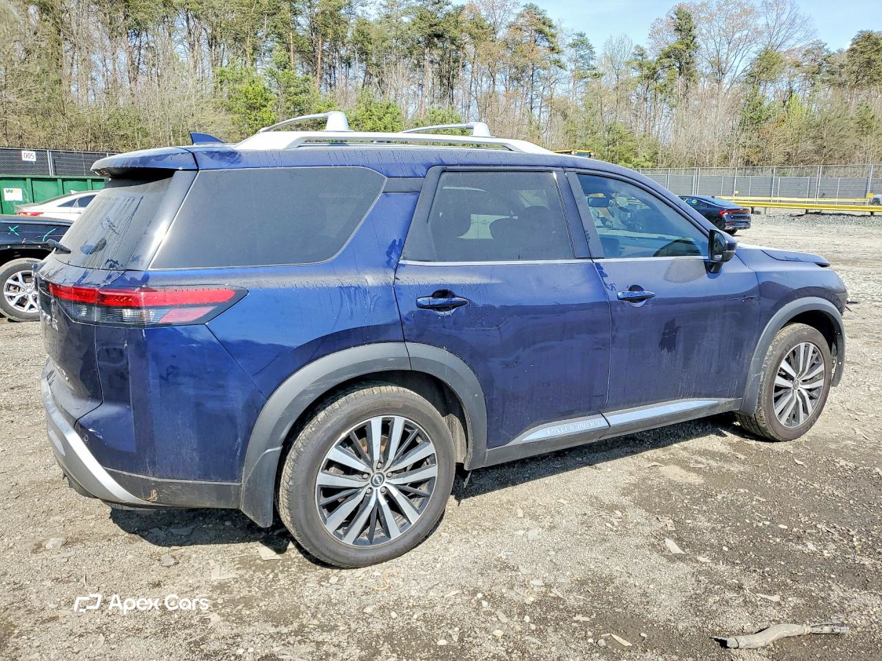 Nissan Pathfinder 2023