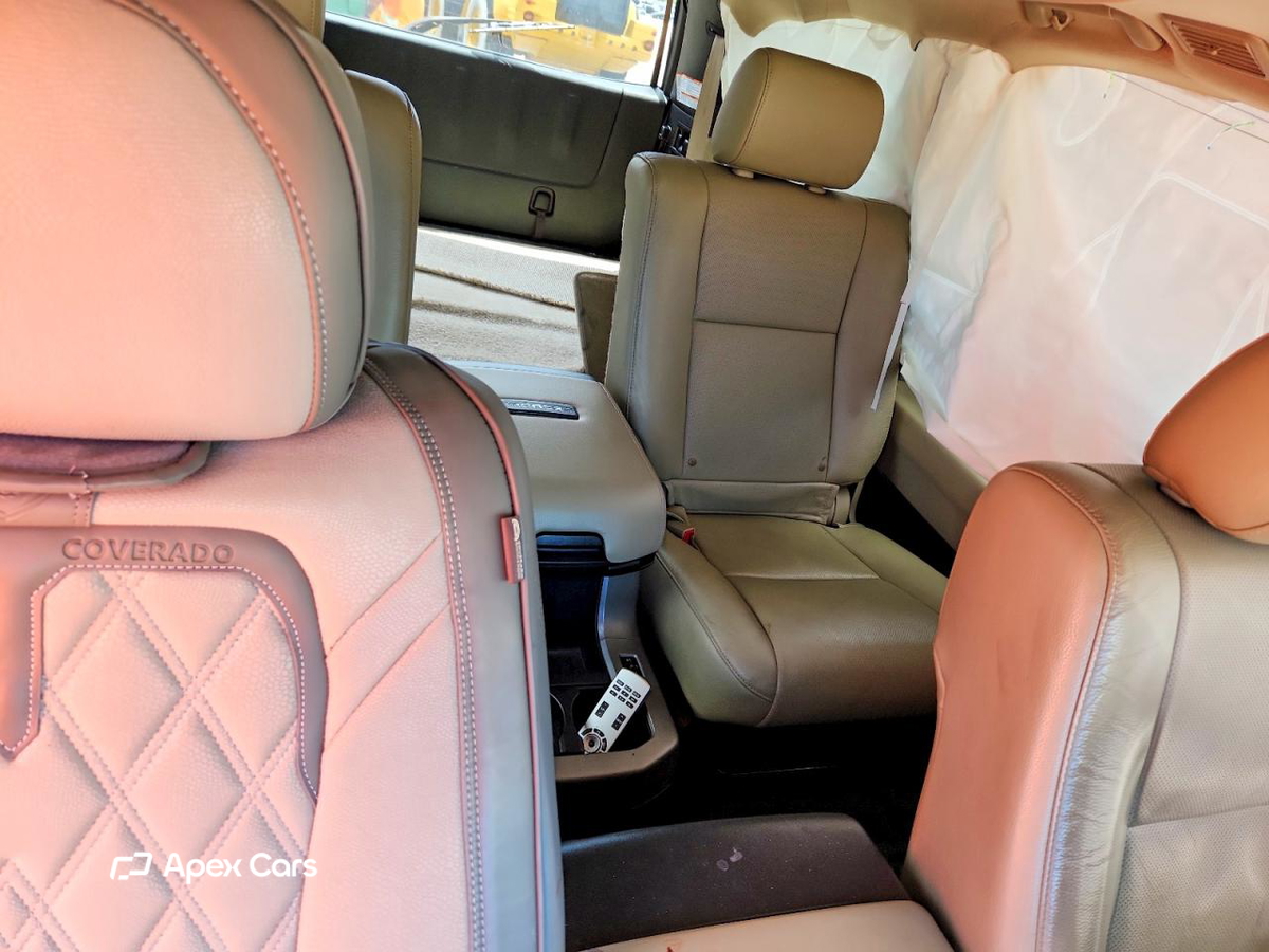 Toyota Sequoia 2017