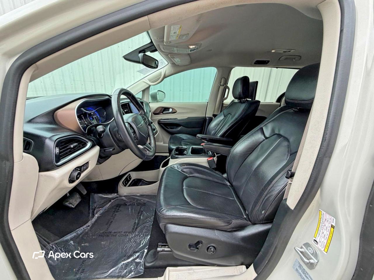 Chrysler Pacifica 2017