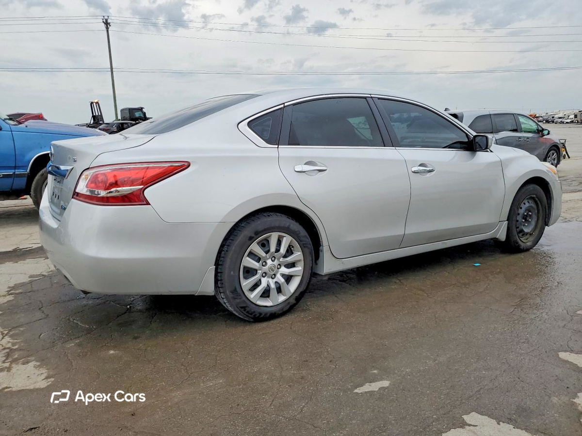 Nissan Altima 2013