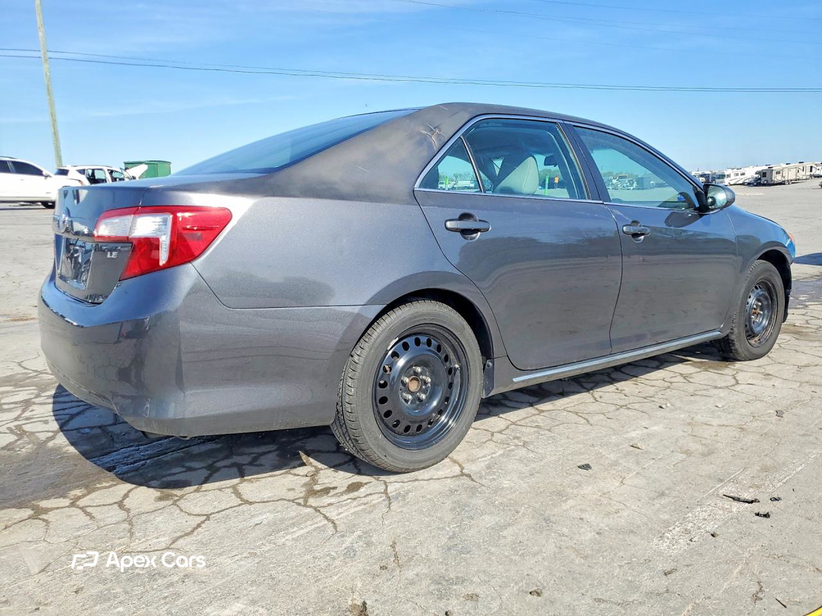 Toyota Camry 2012