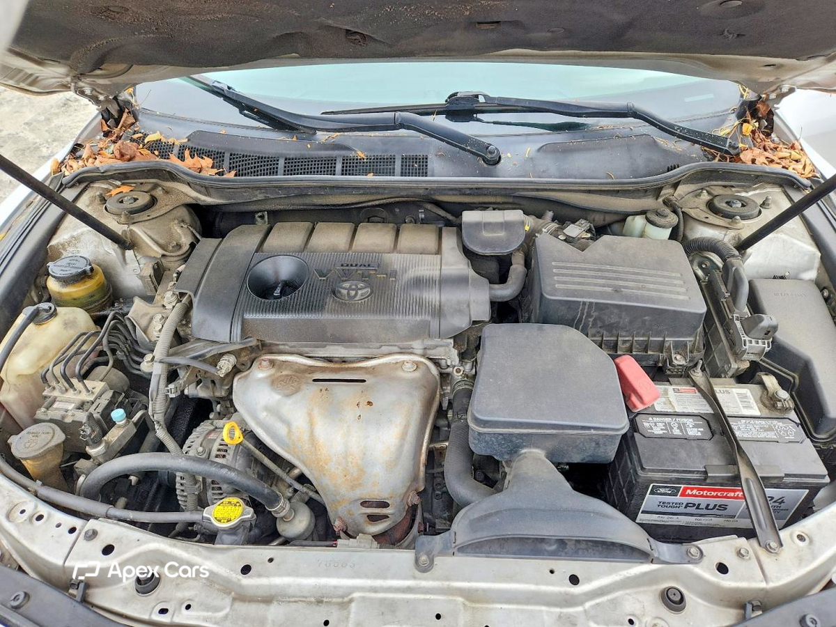 Toyota Camry 2011