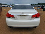 Toyota Avalon 2011