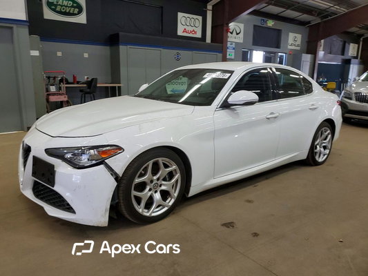 2018 Alfa Romeo Giulia - Image 1 of 12