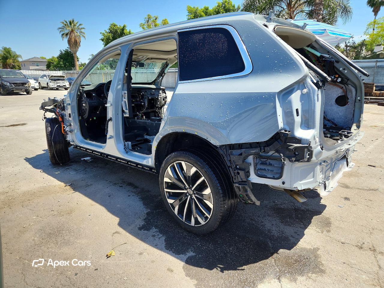 Volvo XC90 2025