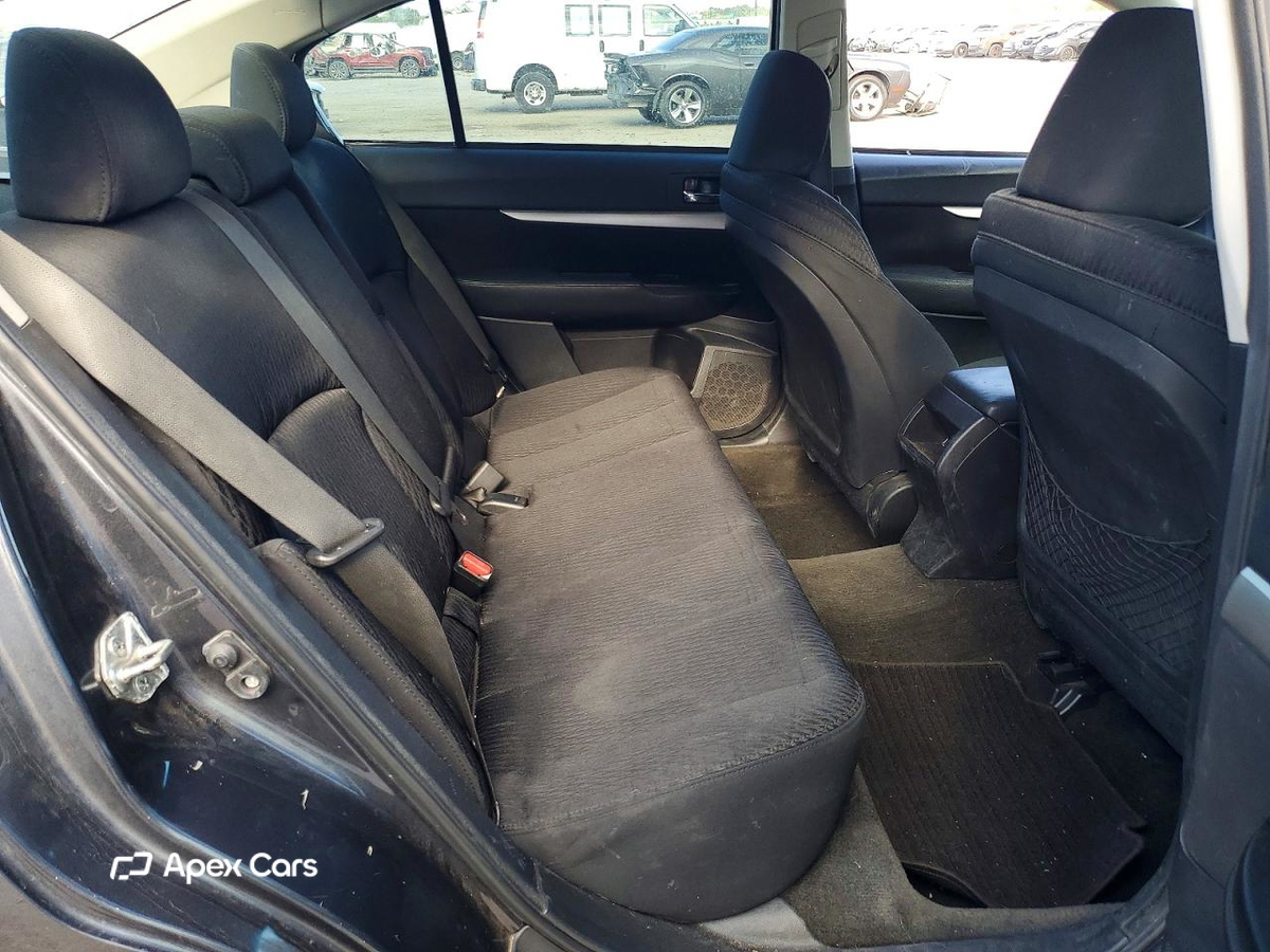 Subaru Legacy 2012