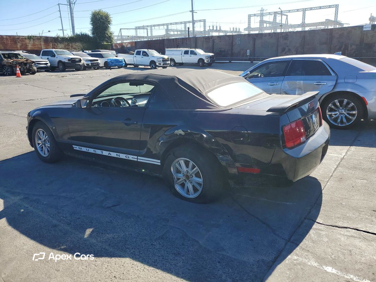 Ford Mustang 2006