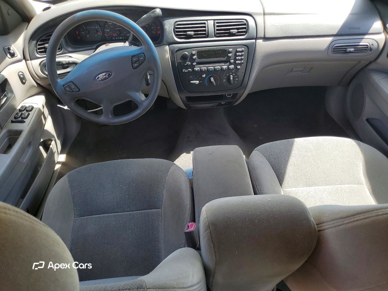 Ford Taurus 2002