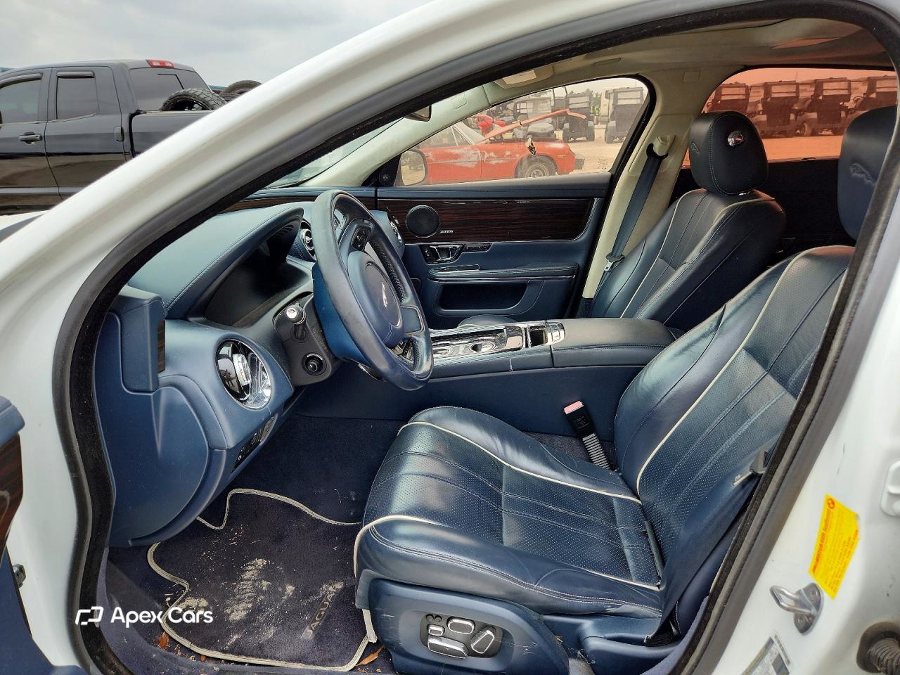 Jaguar XJ 2015