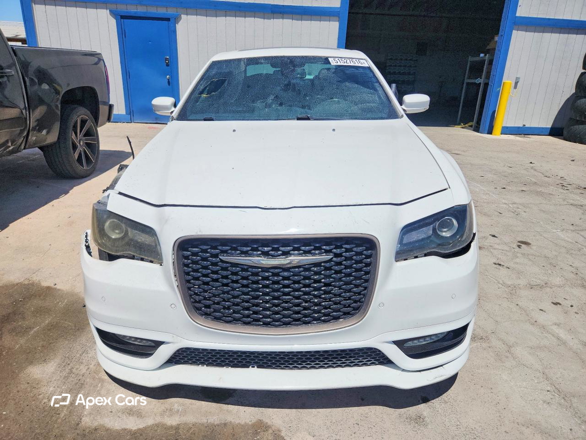 Chrysler 300 2017