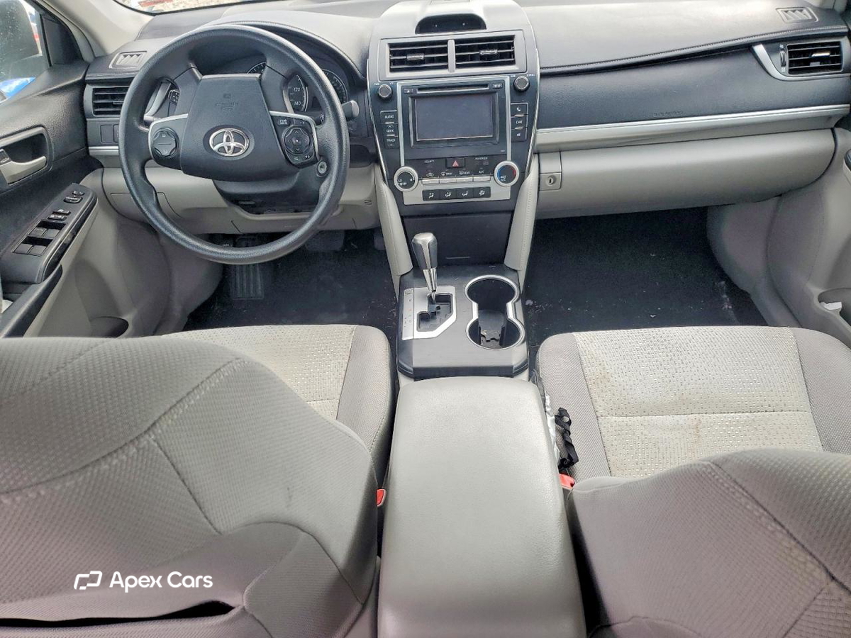Toyota Camry 2012