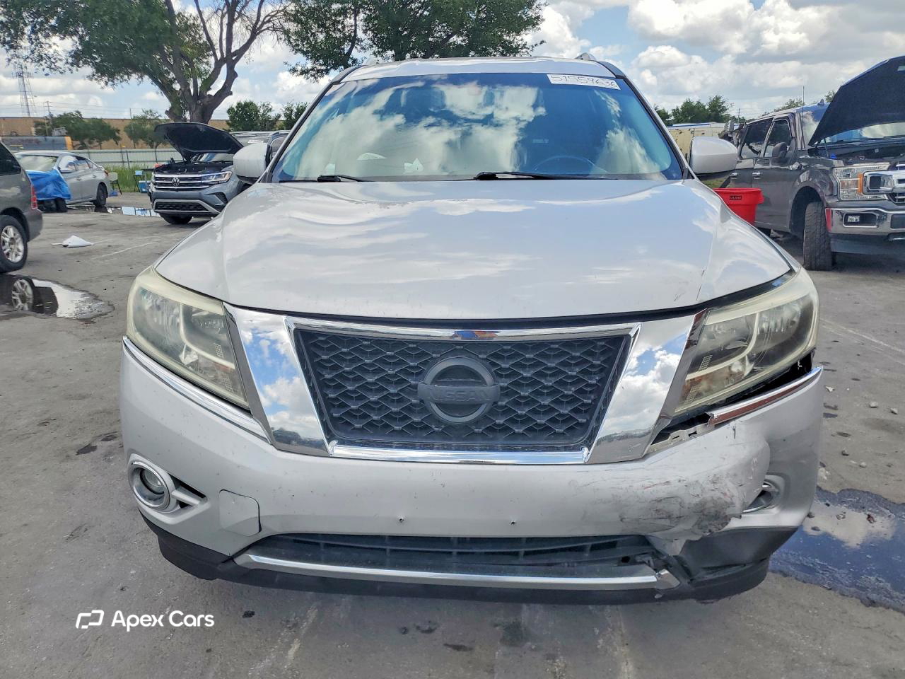 Nissan Pathfinder 2014