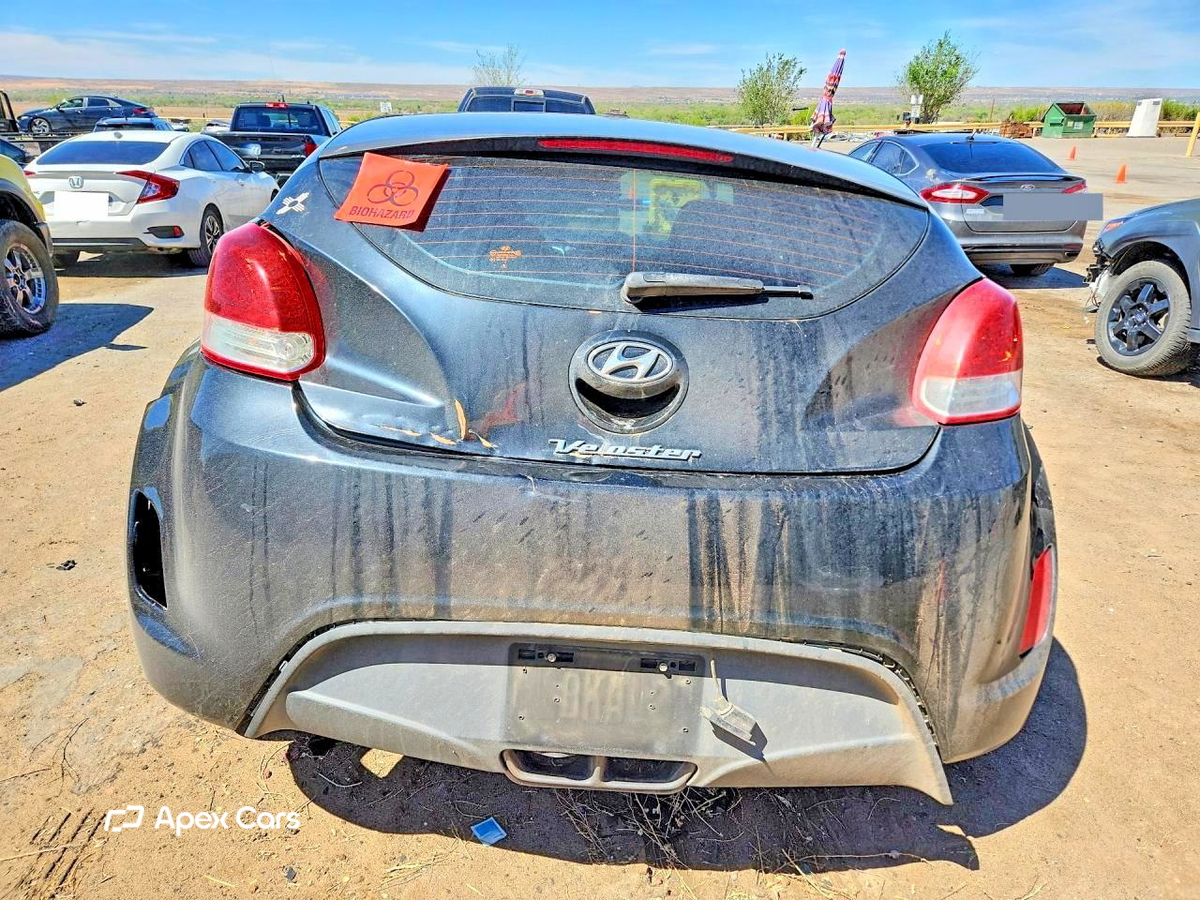 Hyundai Veloster 2012