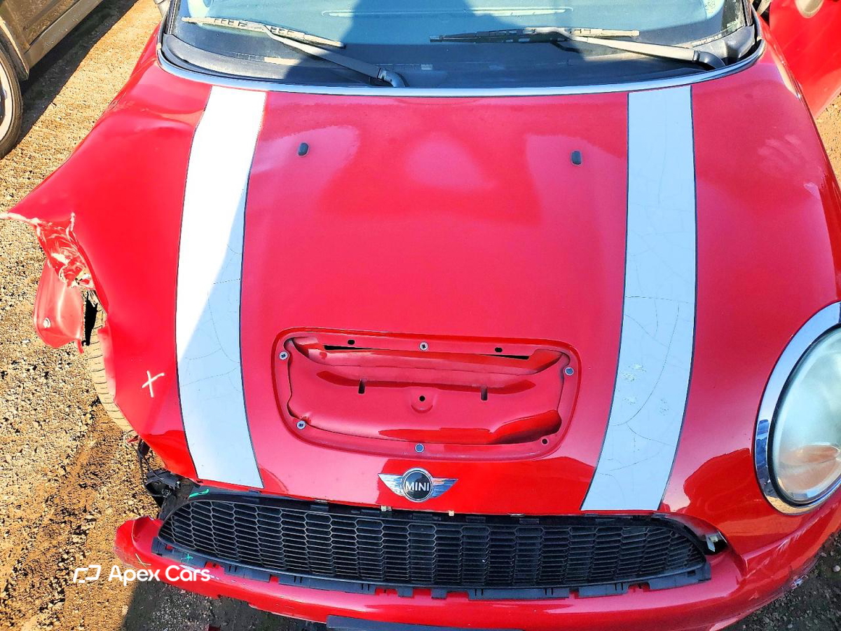 MINI Cooper 2010
