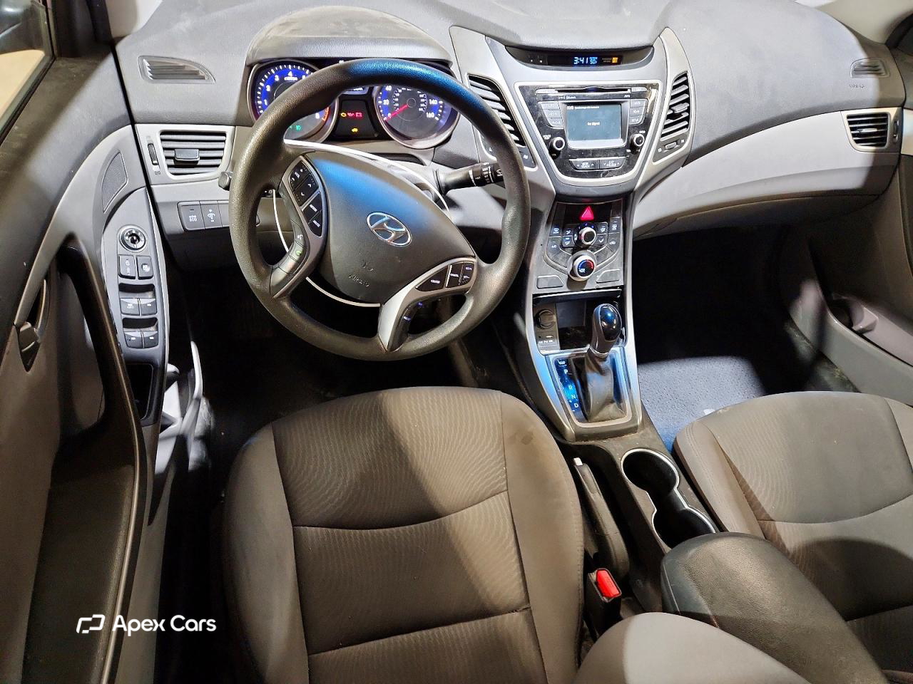 Hyundai Elantra 2016