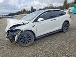 Tesla Model X 2022