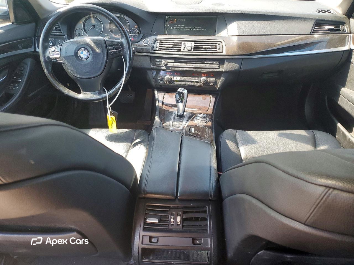 BMW Series 5 2011