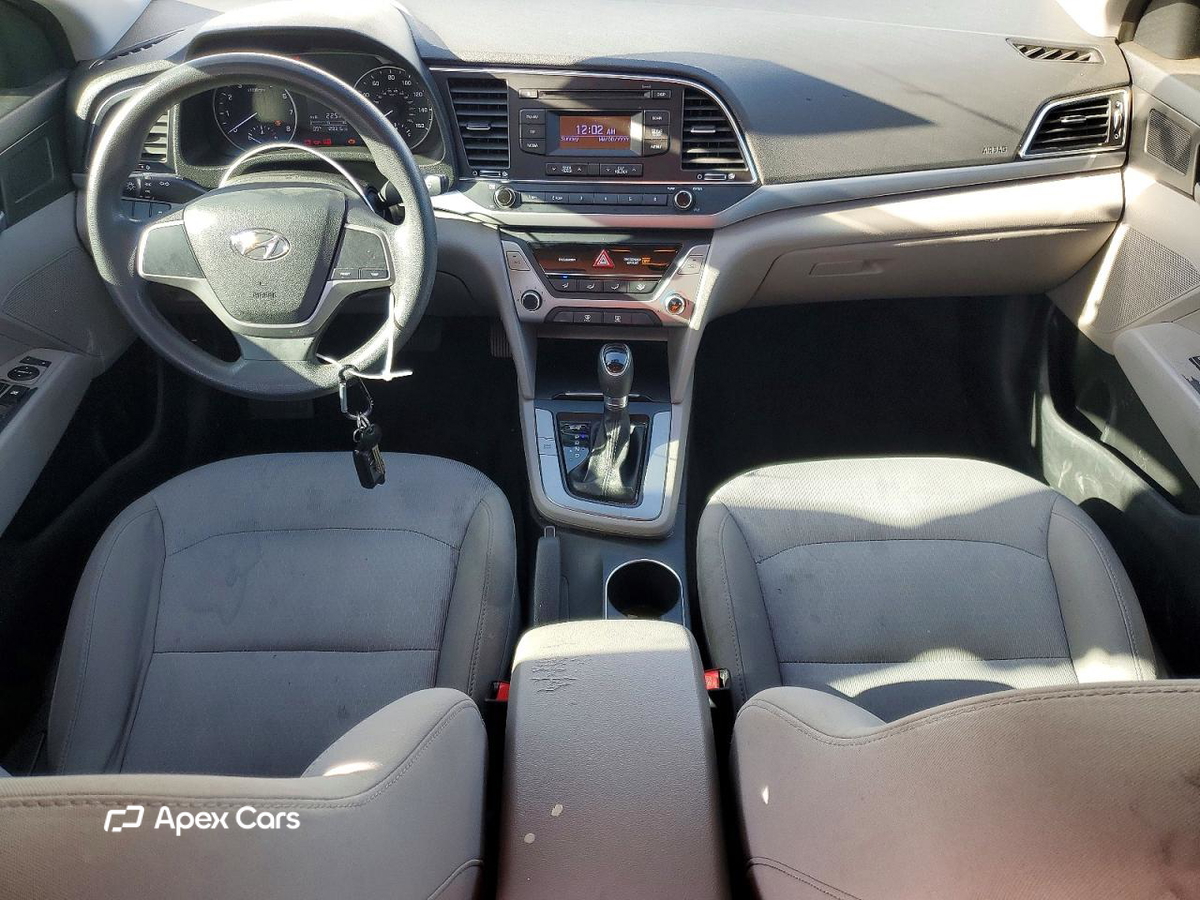 Hyundai Elantra 2017