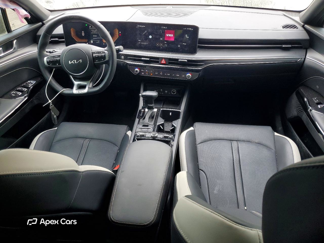 Kia K5 2025