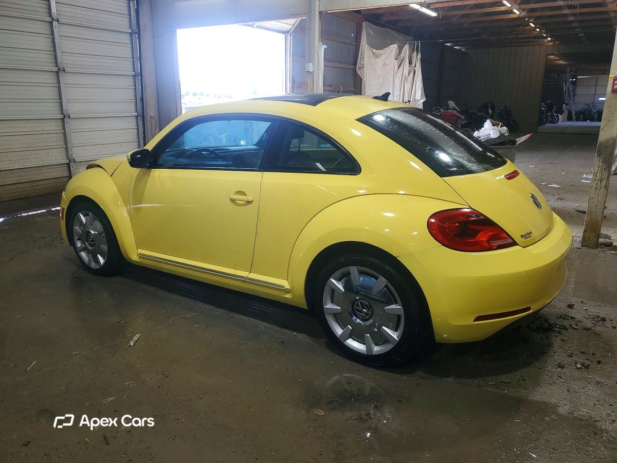 Volkswagen Beetle 2013