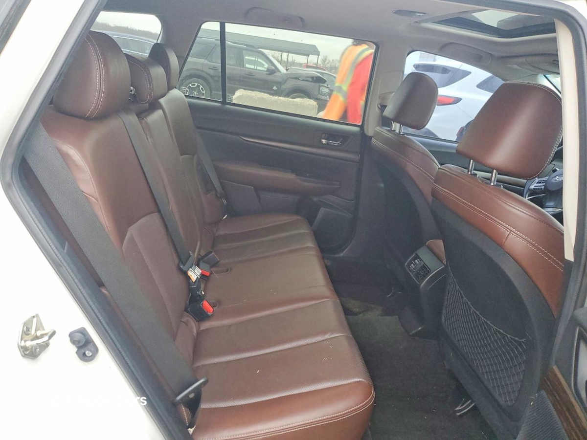 Subaru Outback 2014