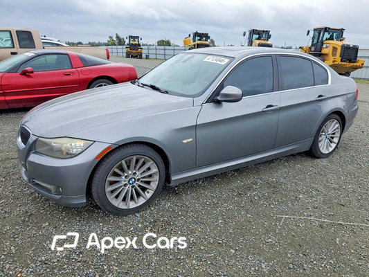 BMW Series 3 2011 - Zdjęcie 1 z 12