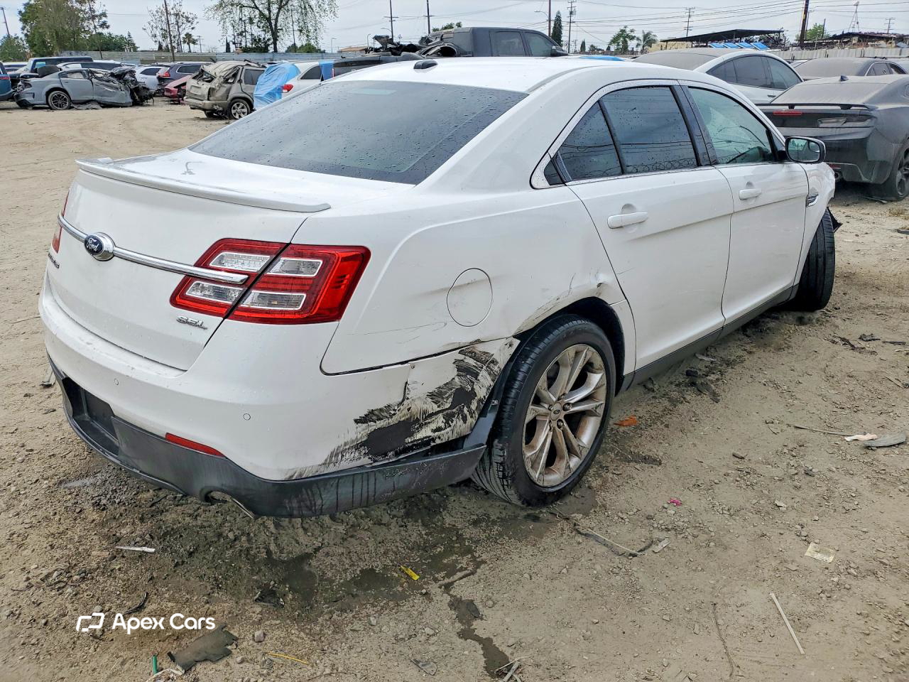 Ford Taurus 2013