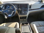 Toyota Sienna 2015