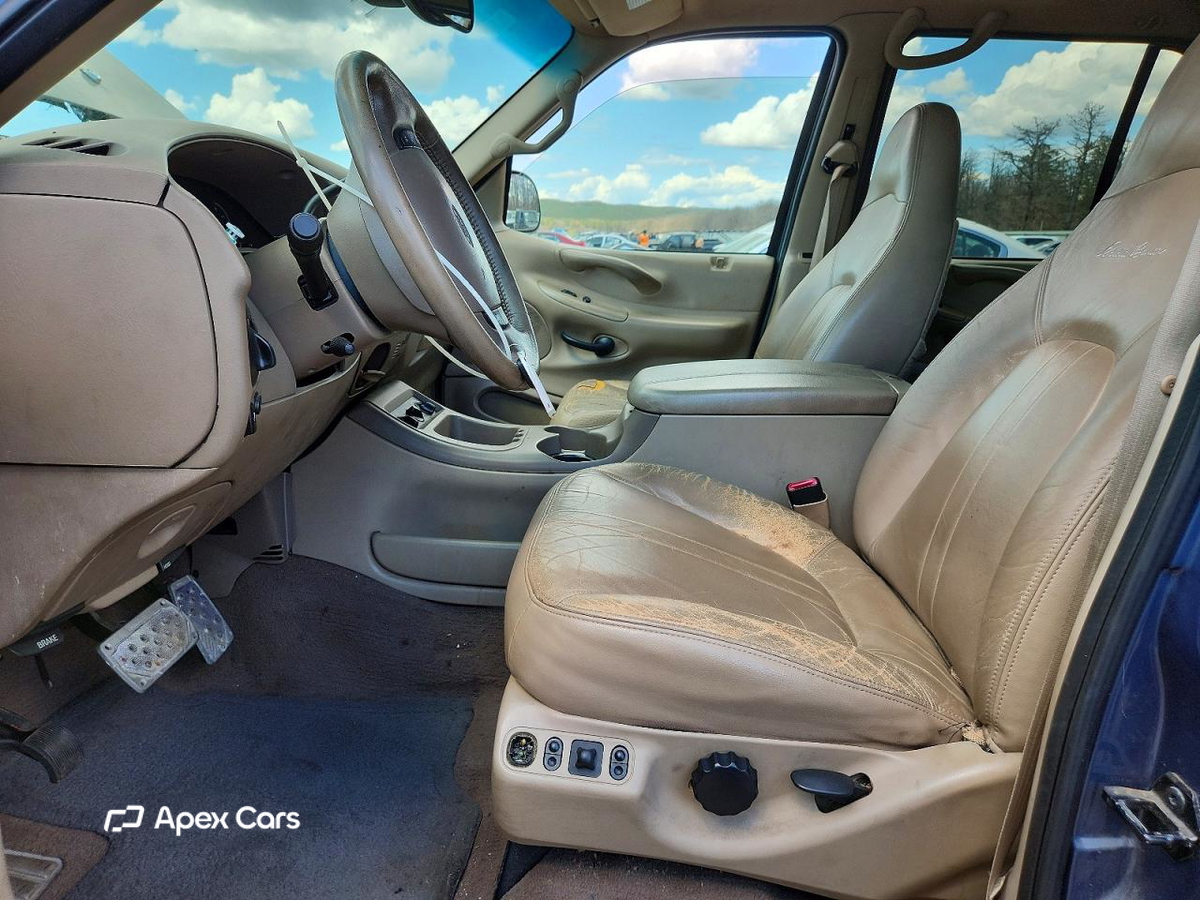Ford Expedition 2000
