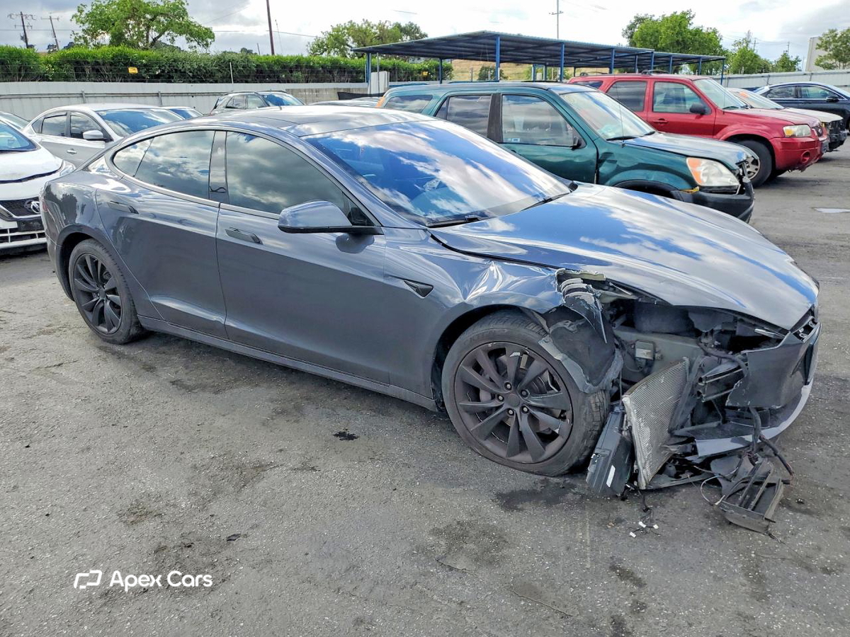Tesla Model S 2017