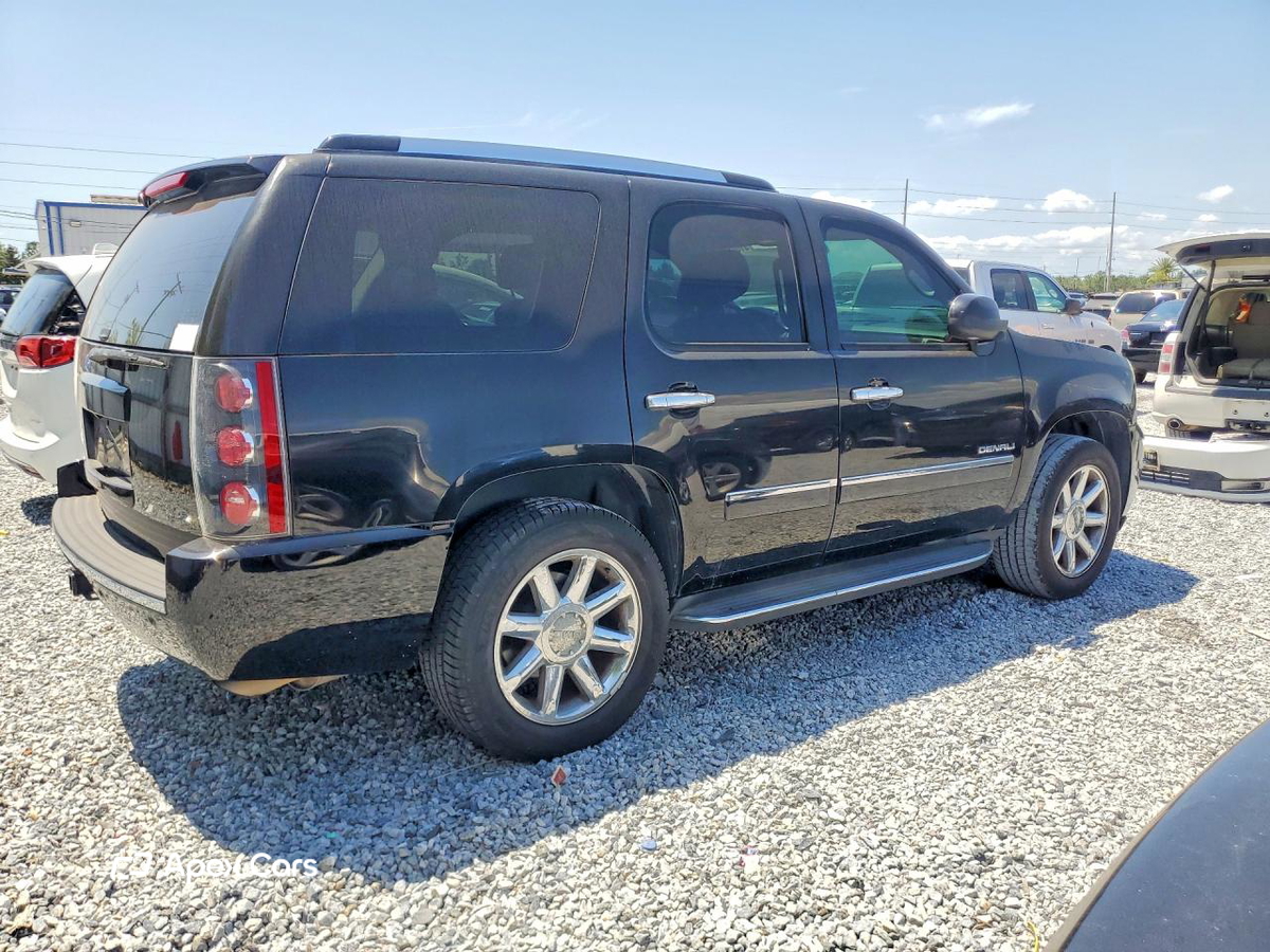 GMC Yukon 2010