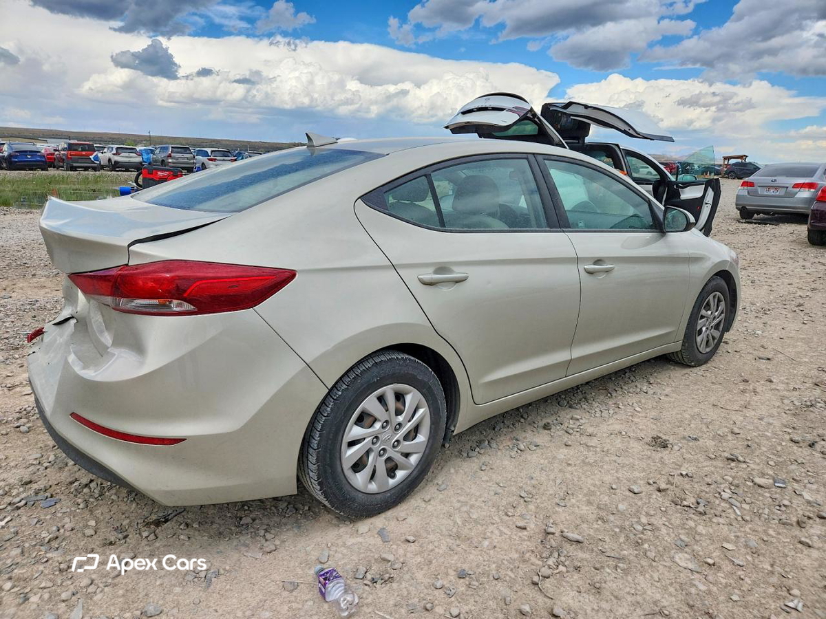 Hyundai Elantra 2017