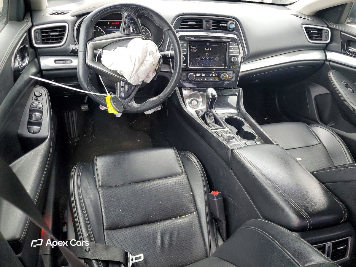 Nissan Maxima 2019