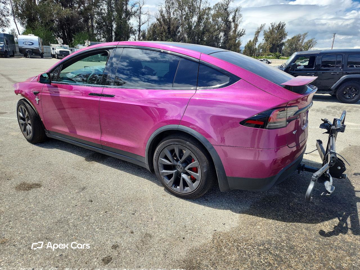 Tesla Model X 2023