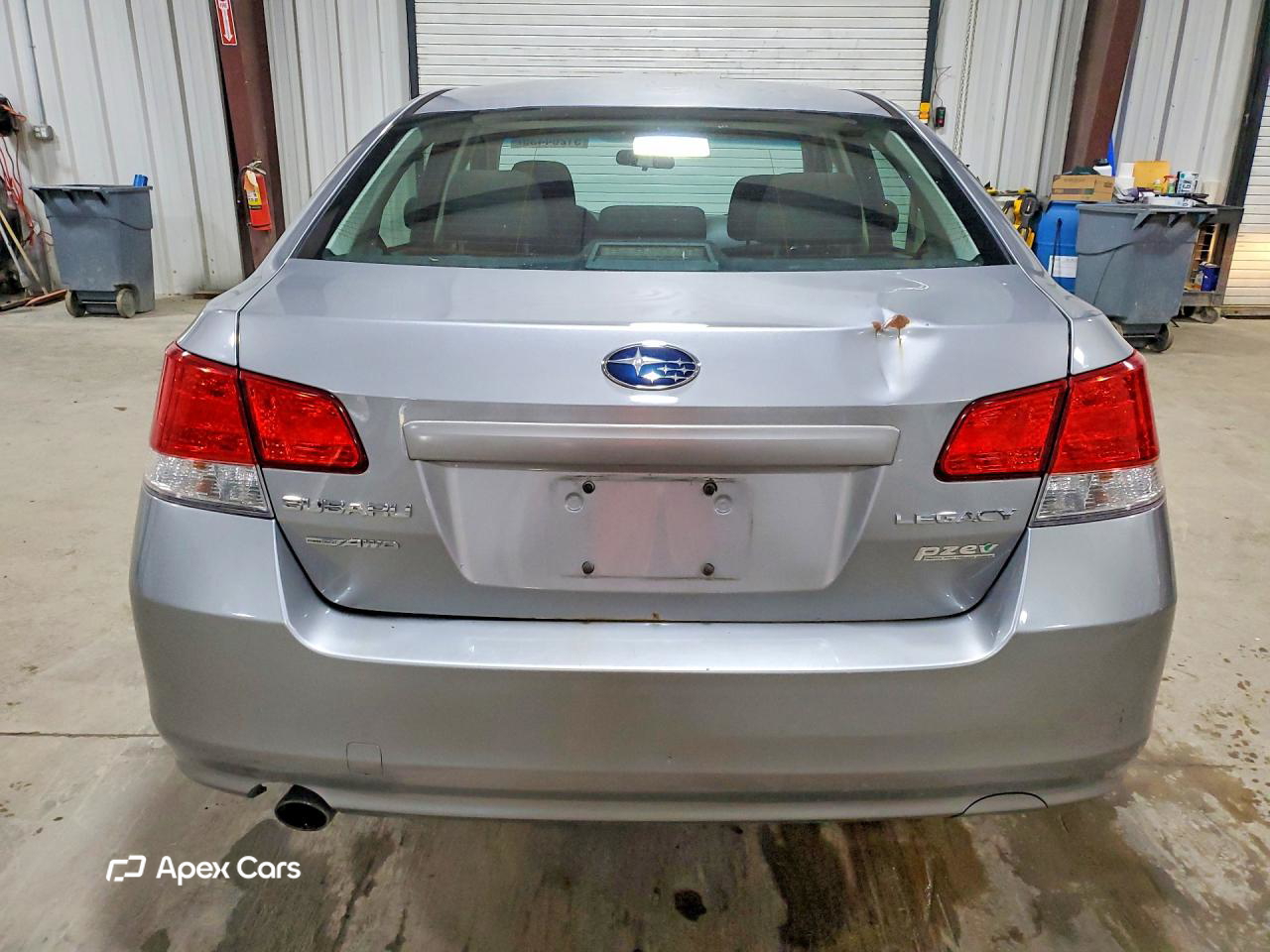 Subaru Legacy 2011