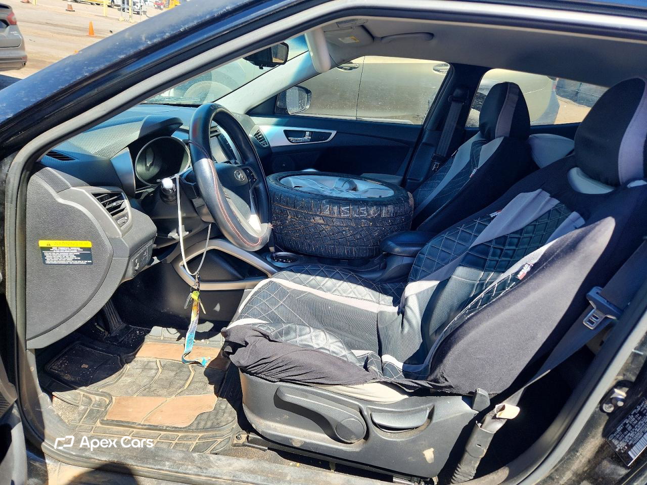 Hyundai Veloster 2012